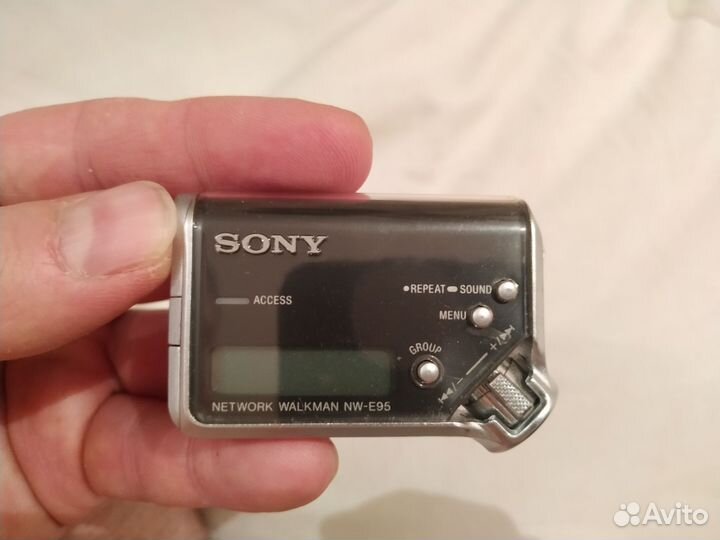 Плеер Sony NW-E95 Network Walkman