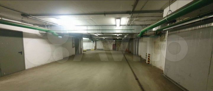 Машиноместо, 14 м²