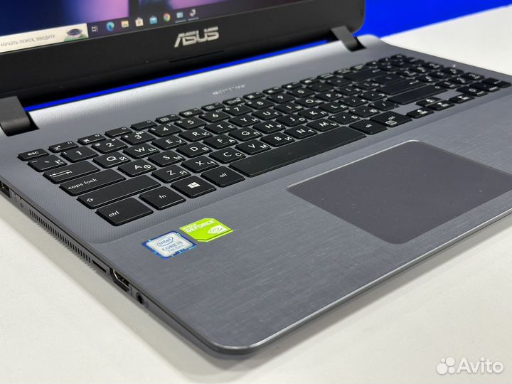 Игровой Asus 15.6 Core i5 SSD256g 8G озу карта 2G