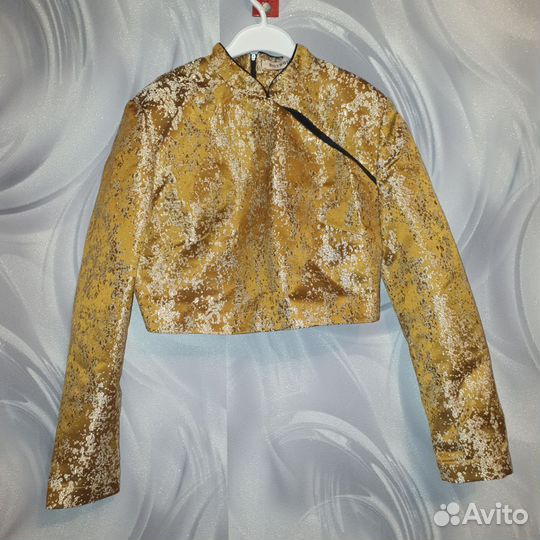 Топ Mrs. Chan Gold