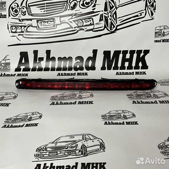 Третий стоп на крышку багажника Mercedes Benz W211