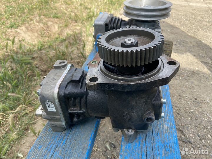 Компрессор на паз