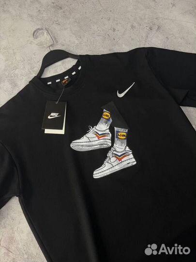 Футболка Nike с кроссовками мужская