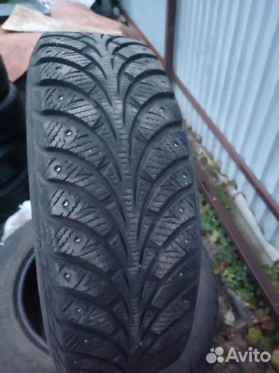 Sava Eskimo Stud 185/65 R15