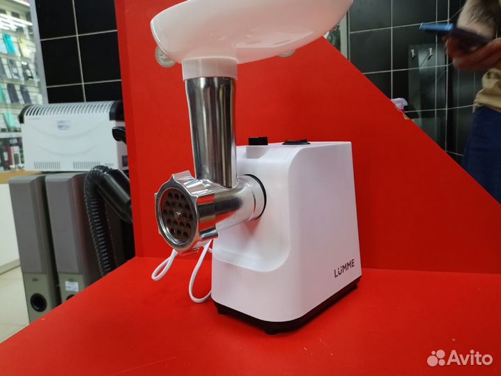 Мясорубка Lumme Lu-MG2111A