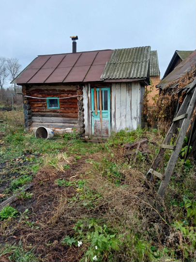 Дом 20 м² на участке 11 сот.