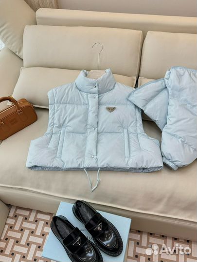 Пуховик Prada в наличии