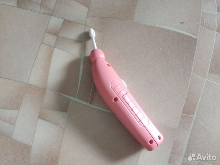 Детские развивающие игрушки