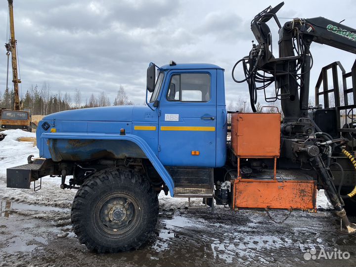 Урал 4320 с КМУ, 2007