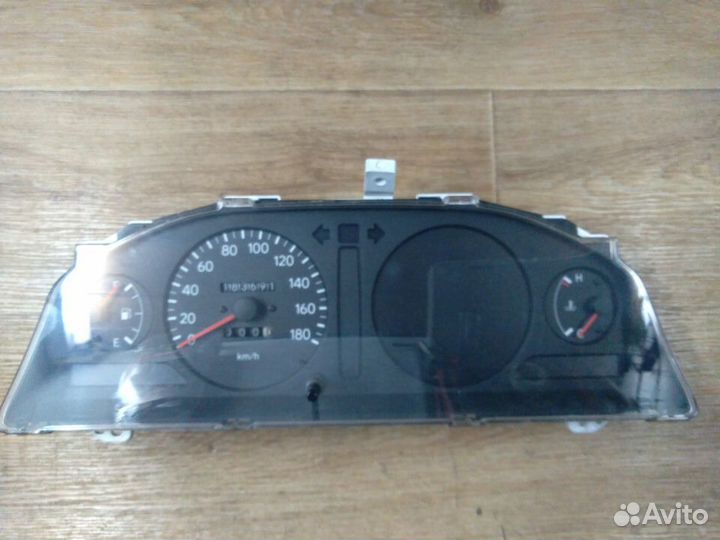 Продам панель приборов Toyota Caldina ST-198v