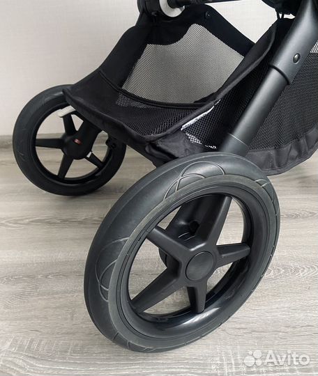 Коляска Bugaboo Fox2 (2 в 1)