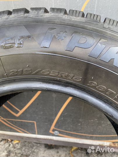 Hankook Winter I'Pike 215/65 R16 98B