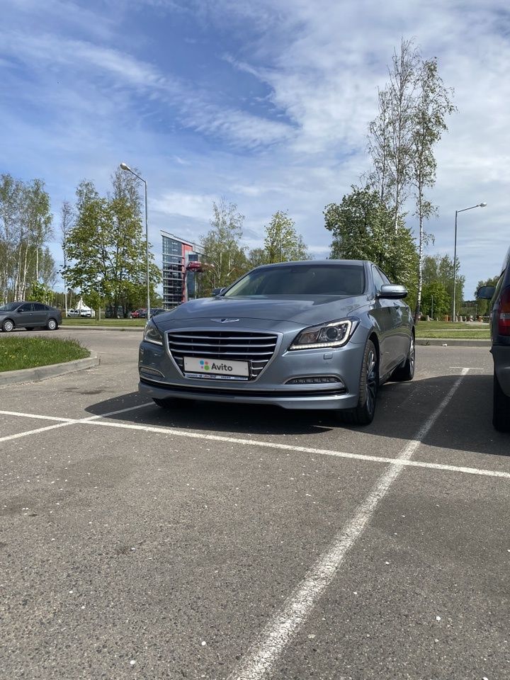 Hyundai Genesis: фото владельца