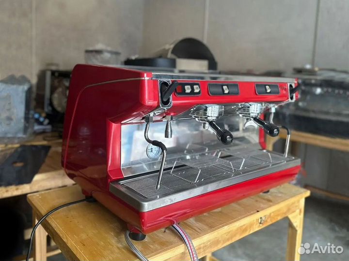 Кофемашина Nuova Simonelli Appia Life 2 GrS