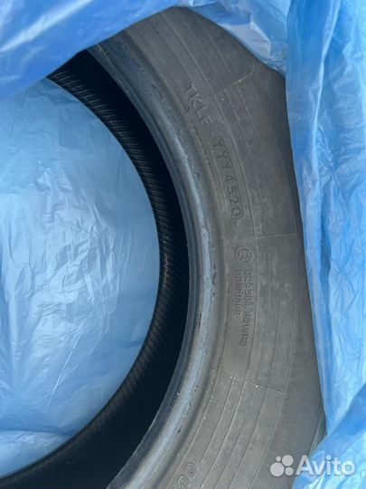 Yokohama 104ZR 215/65 R17