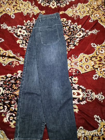 Продам джинсы