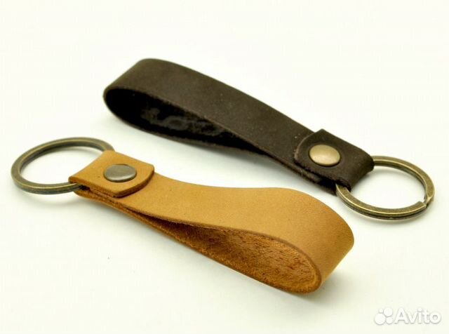 Брелок-ремешок для ключей Арго бк1-20 GAZ (коричневый) - цвет коричневый, выполнен из натуральной кожи, длинна ремешка 8.5 см, ширина 1.5 см, диаметр