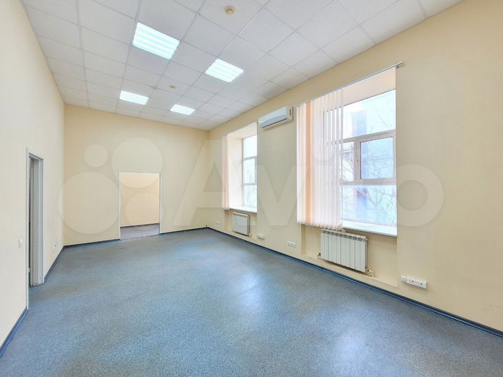 Офисный этаж, 481.5 м²