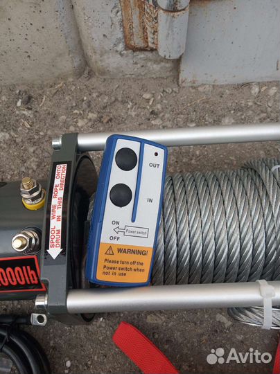 Лебедка электрическая автомобильная 24