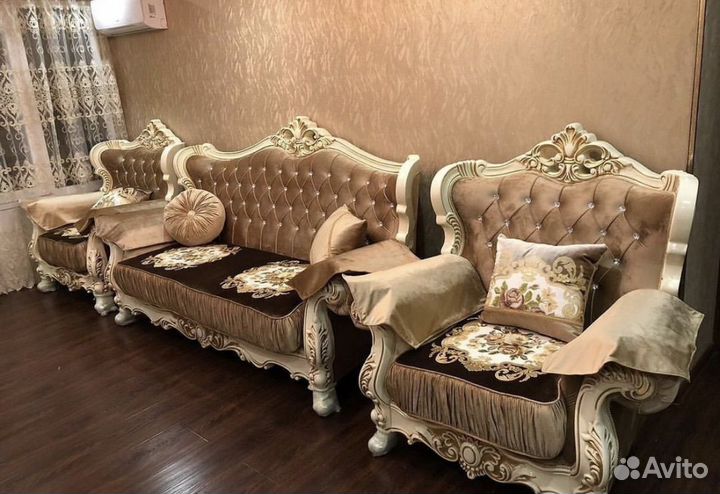 Диван и кресла