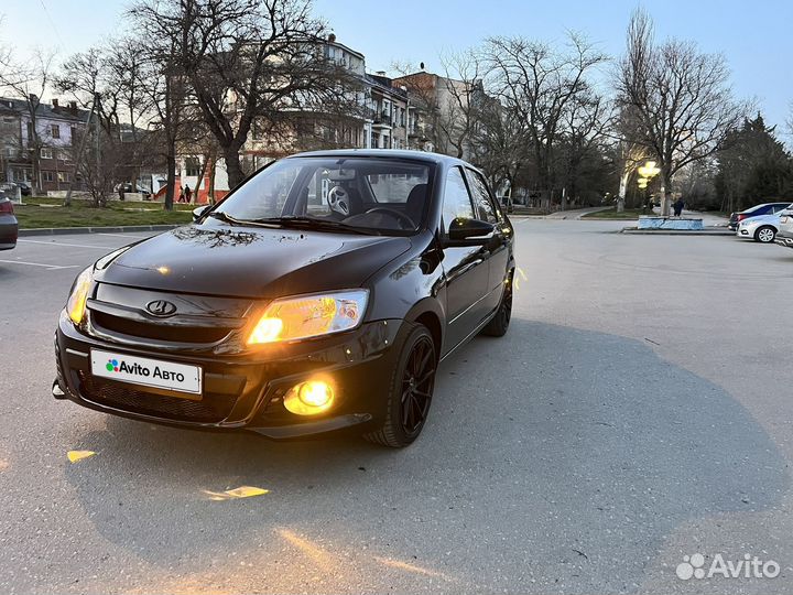 LADA Granta 1.6 МТ, 2015, 20 000 км