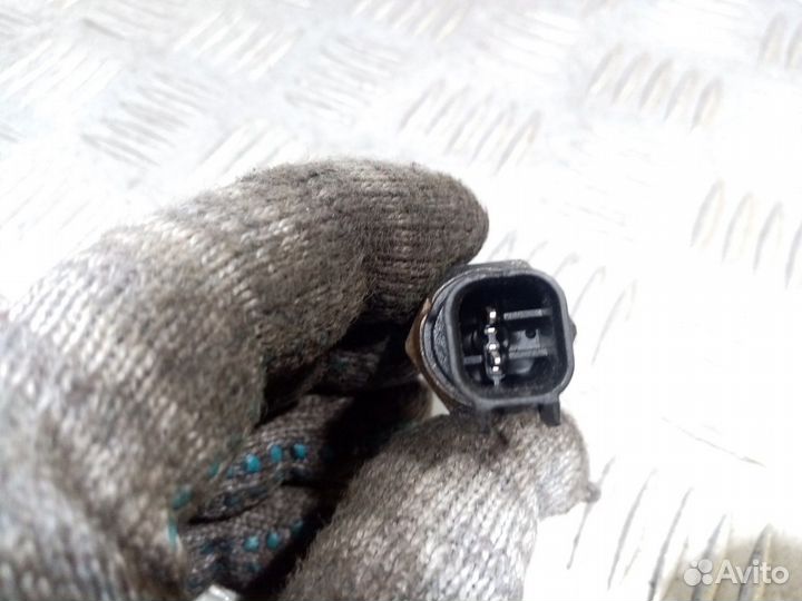 Б/У Датчик включения заднего хода#005