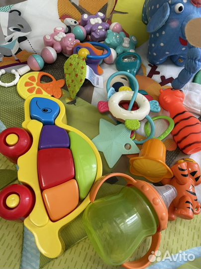 Пакет развивающий коврик, игрушки, вещи