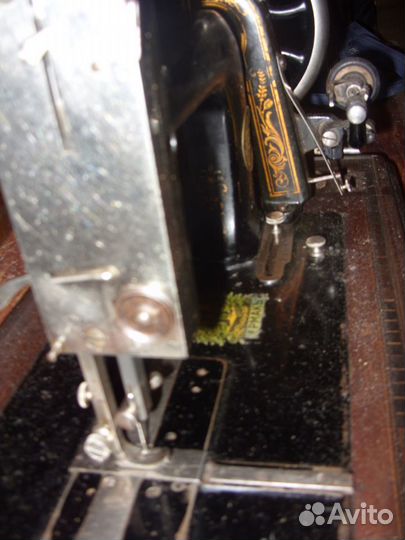 Винтажная швейная машинка, производство Германия