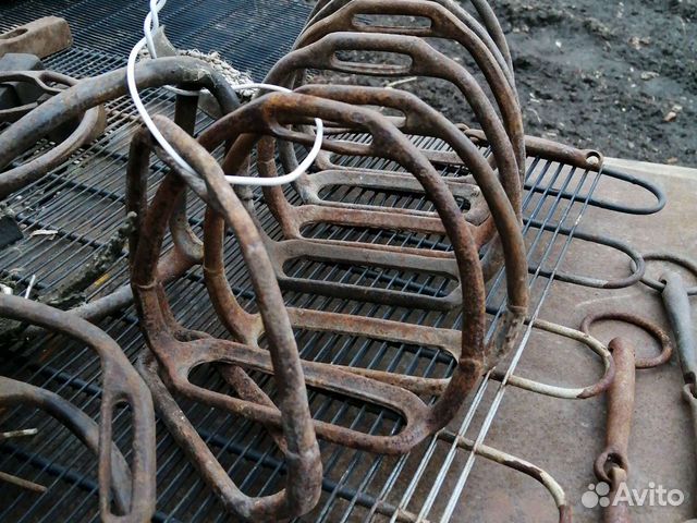 Стремена, удила