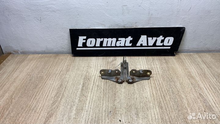 Петли Капота Hyundai Terracan