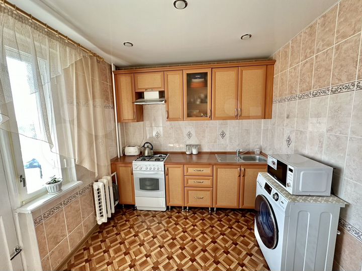 2-к. квартира, 43,2 м², 8/10 эт.