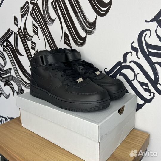 Nike Air Force 1 High Black