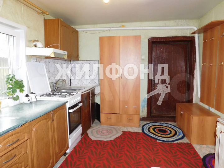Дом 54 м² на участке 9 сот.