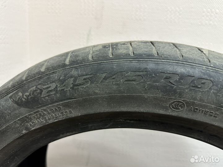 Pirelli P Zero 245/45 R19 102Y