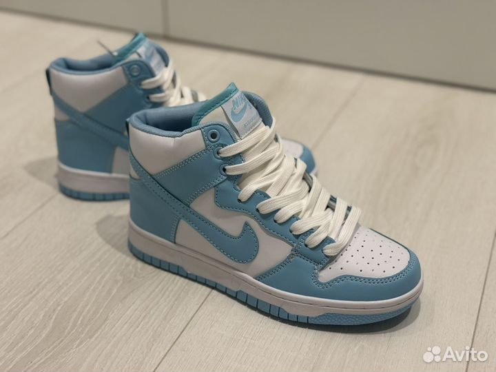 Кроссовки nike