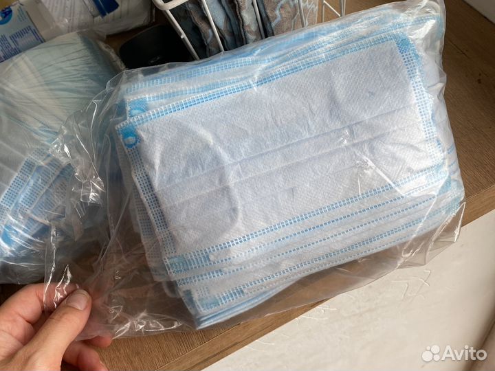 Маска одноразовая медицинская