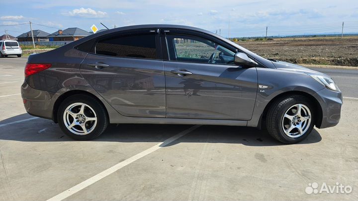 Hyundai Solaris 1.6 МТ, 2012, 131 400 км