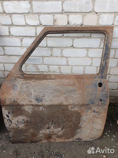 Двери газ 21