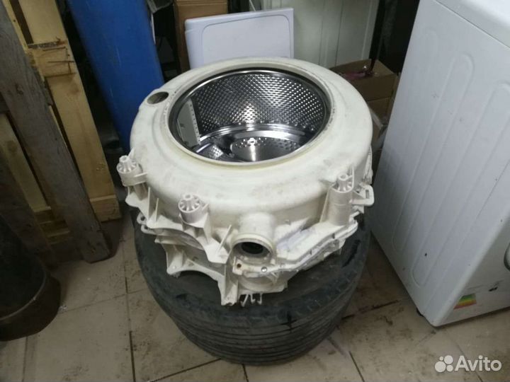 Бак стиральной машины Indesit