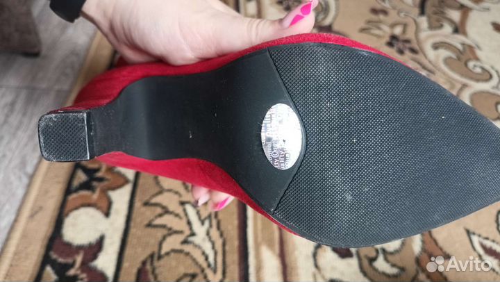 Туфли красные