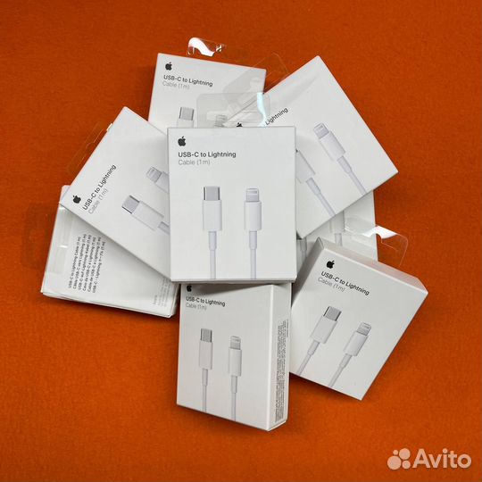 Apple USB-C to Lighting Cable 1m (New)