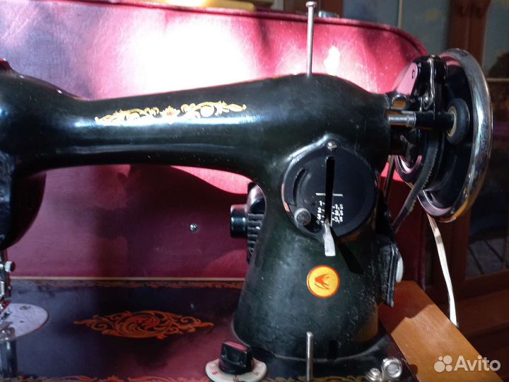 Швейная машина