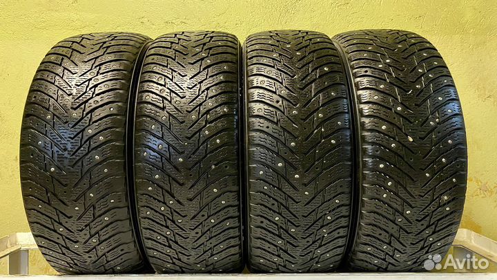 Nokian Tyres Hakkapeliitta 8 205/55 R16 94T