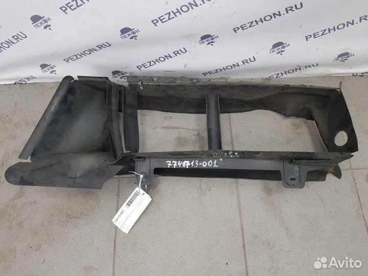 Воздуховод радиатора Ford Focus