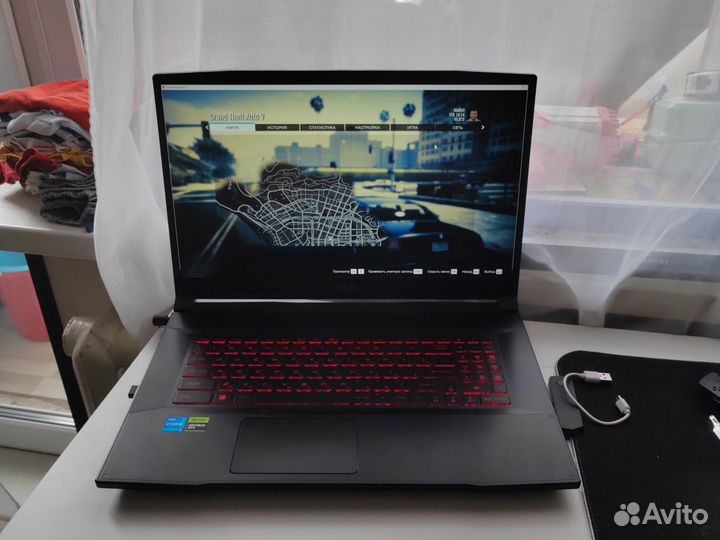 Msi katana gf76 12UC-421RU