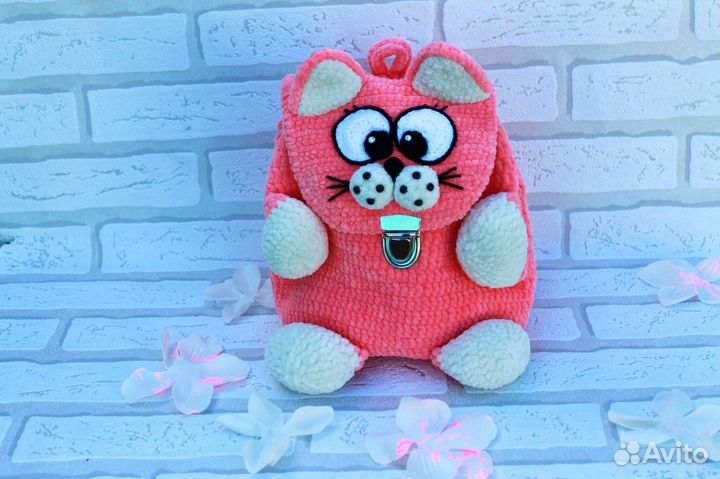 Плюшевый рюкзак