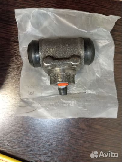 Цилиндр тормозной колесный