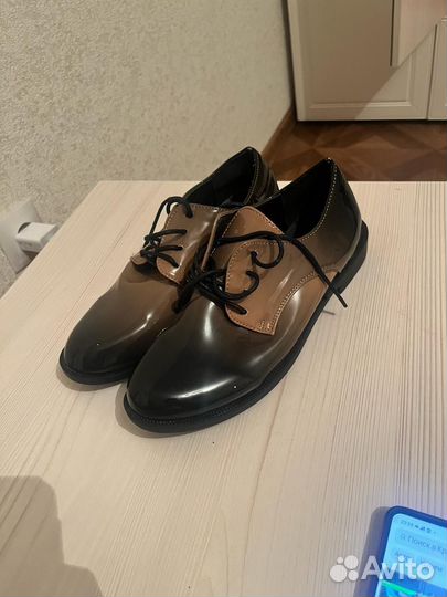 Туфли женские 37 размер новые