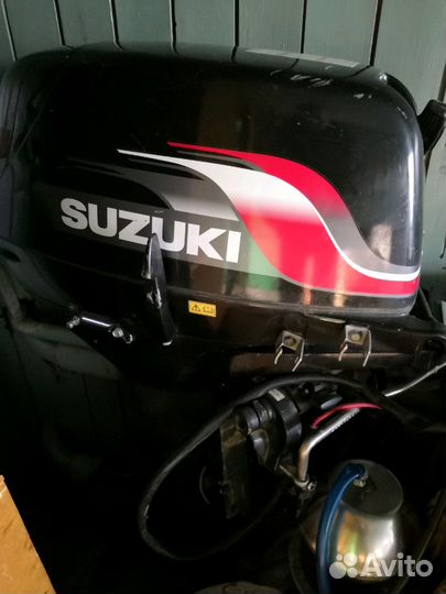 Мотолодку Крым