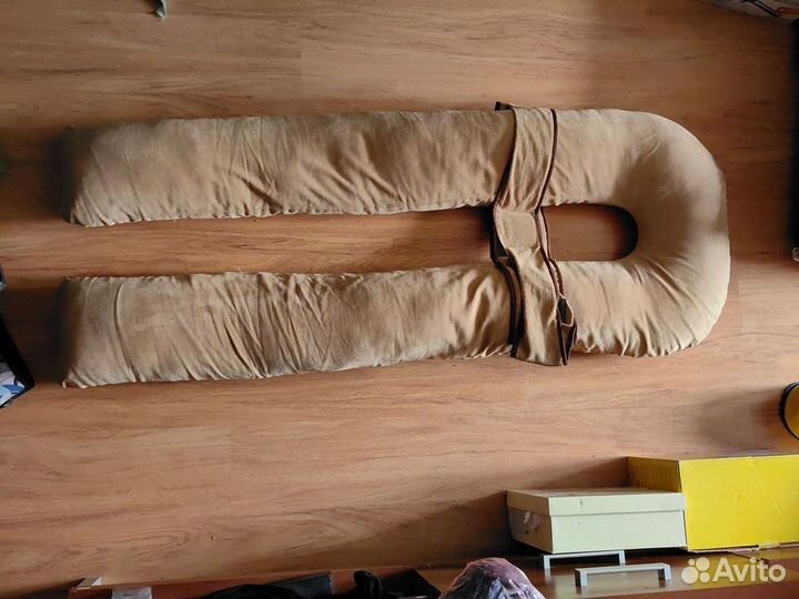 Подковообразная подушка